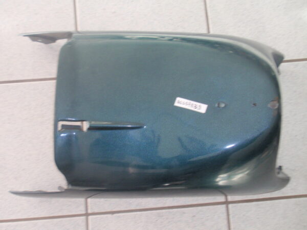 Puntone Carena sotto pedana  Malaguti   F 10   “06307889”
