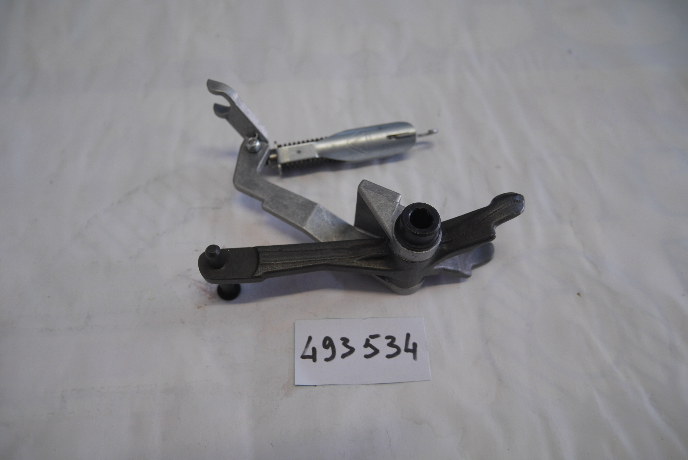 Gruppo leve comando pompe iniezione Piaggio 493534 - immagine 2